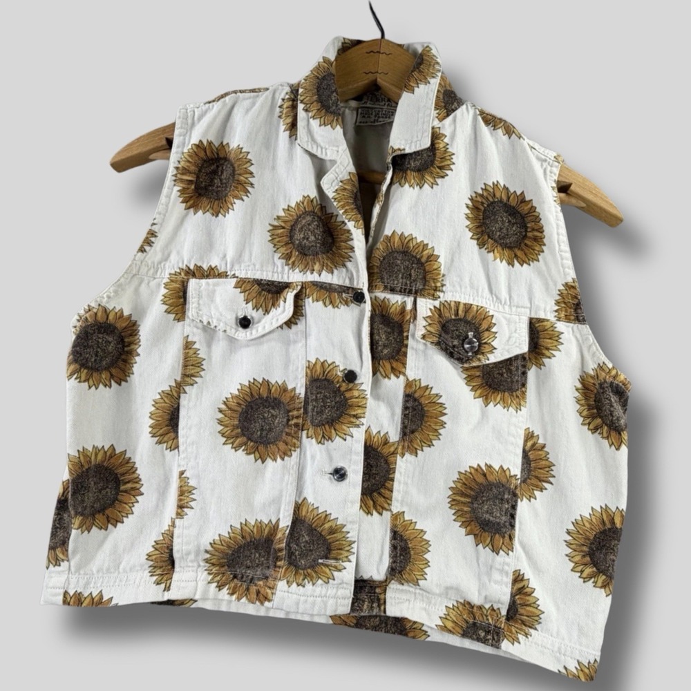 Sunflower Denim Vest Womens Medium Cropped Sleeveless Button Front Jacket